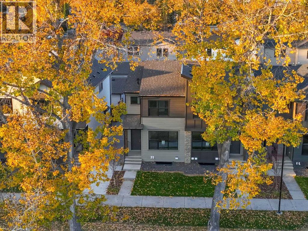 Single Family House for Sale in    Street SE Acadia Calgary 