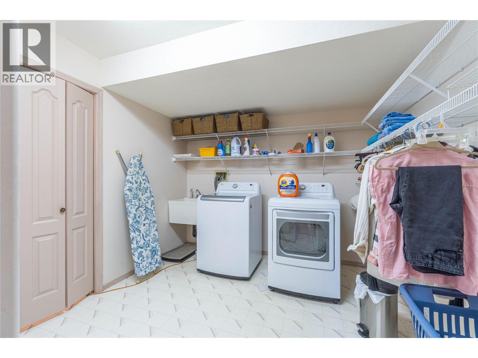 #6 1575 SPRINGHILL DRIVE - 28