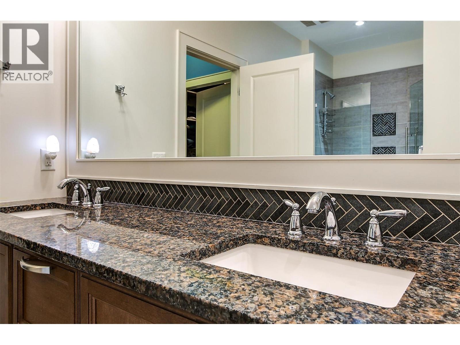 11 1960 KLO Road, Kelowna