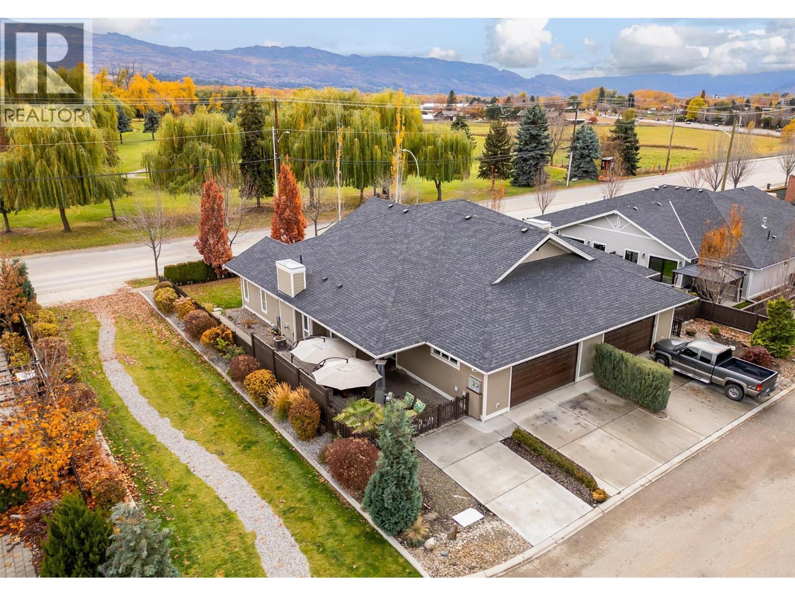 11 1960 KLO Road, Kelowna
