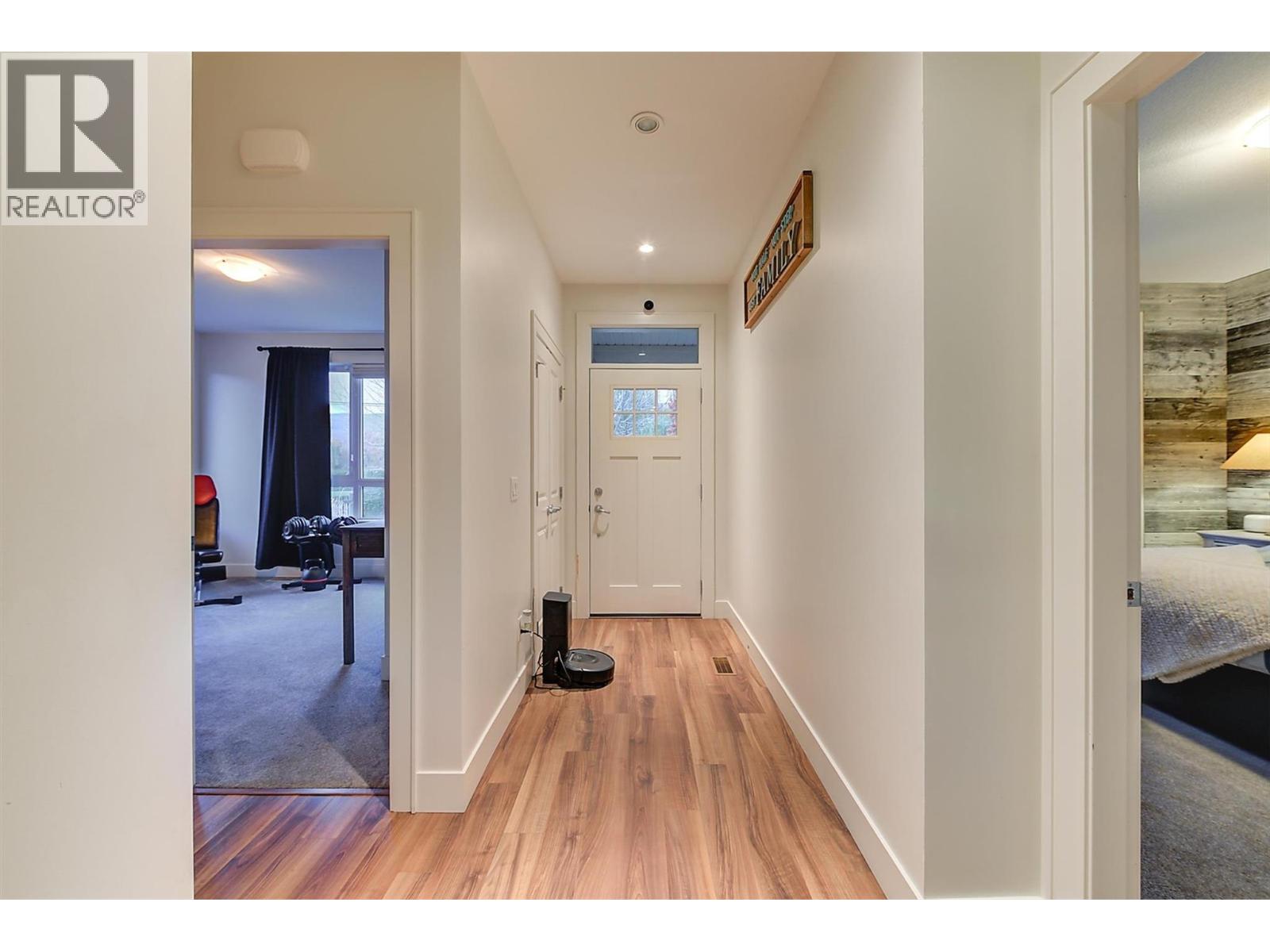 11 1960 KLO Road, Kelowna