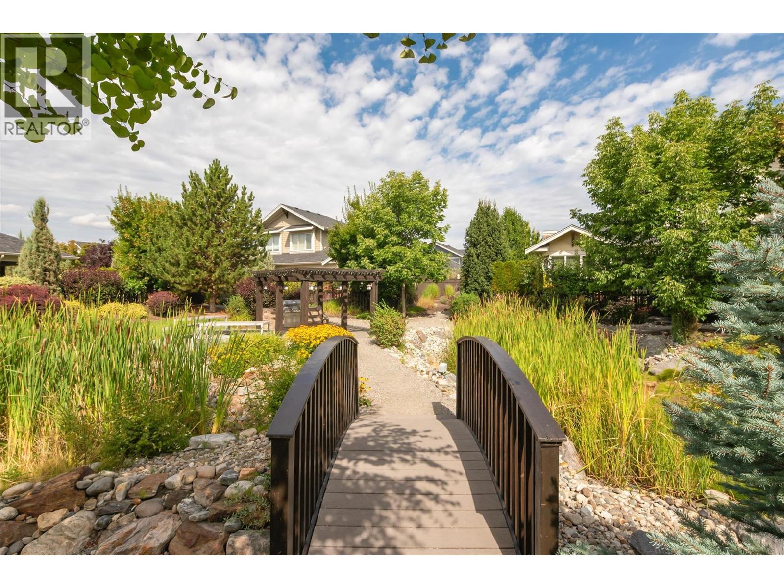 11 1960 KLO Road, Kelowna