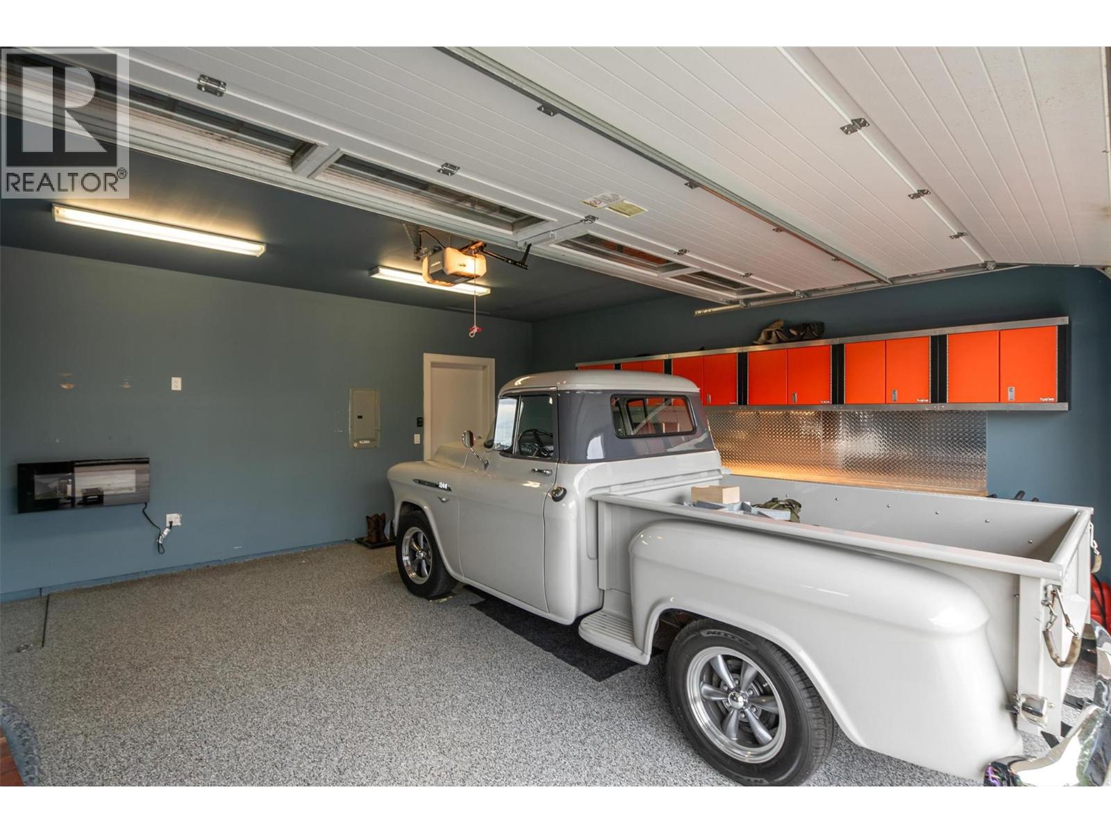 11 1960 KLO Road, Kelowna