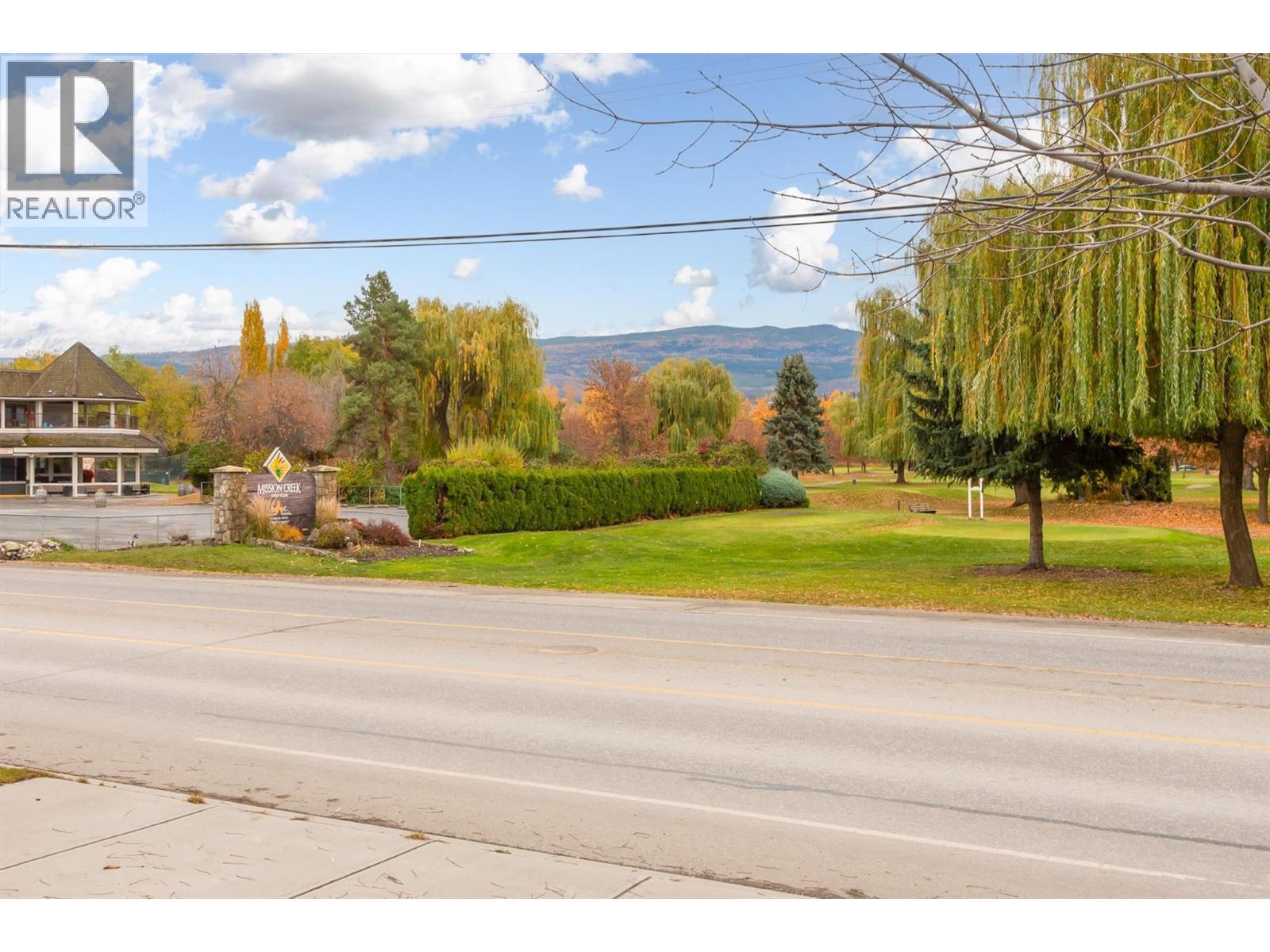 11 1960 KLO Road, Kelowna