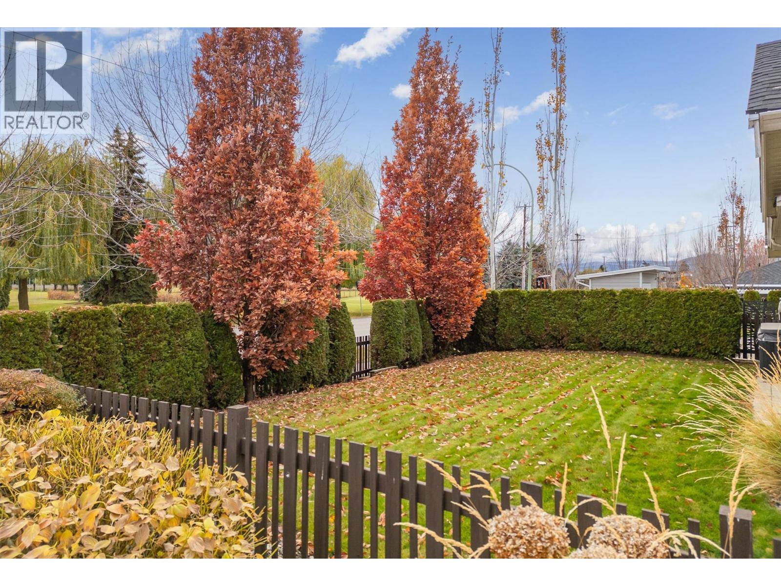 11 1960 KLO Road, Kelowna