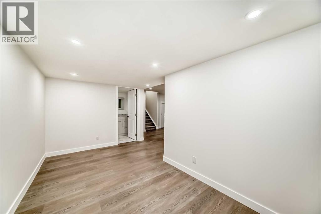 Single Family House for Sale in  Valleyview Court SE Dover Calgary 