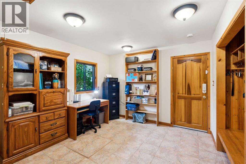 67 Bracken Point, Bragg Creek