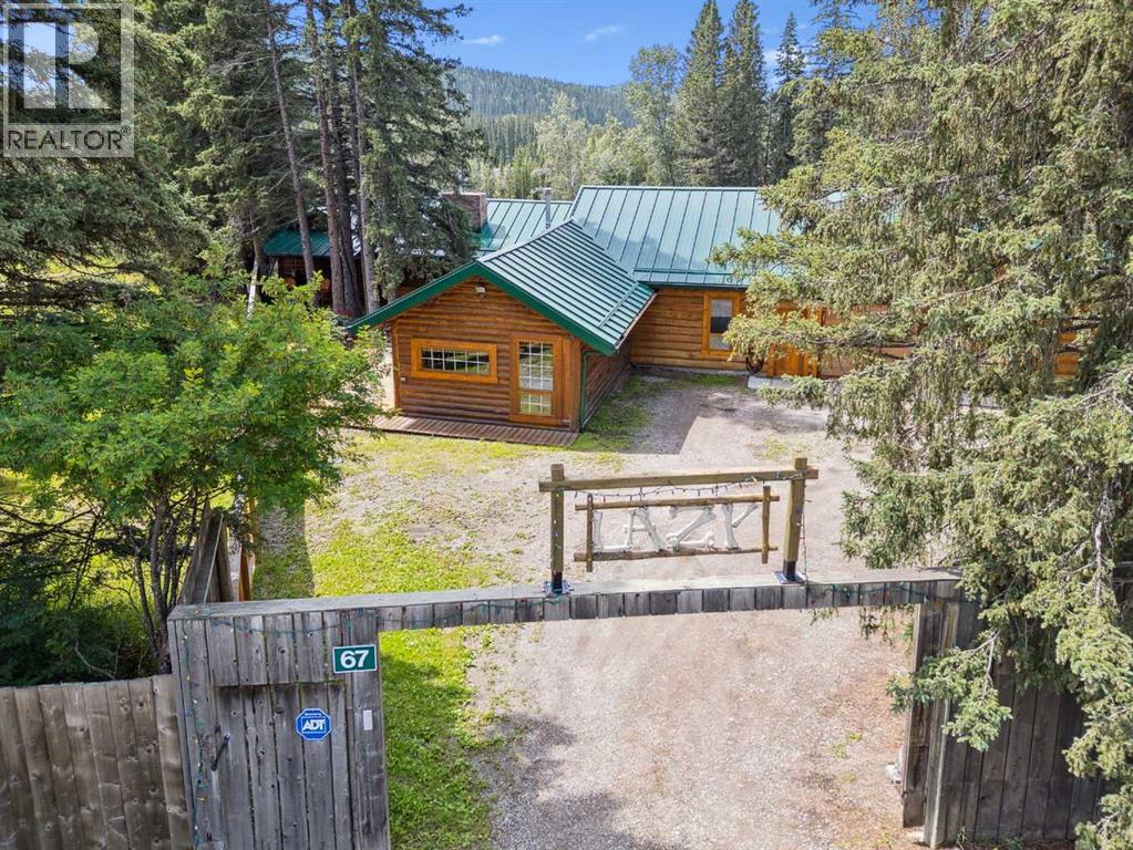 67 Bracken Point, Bragg Creek