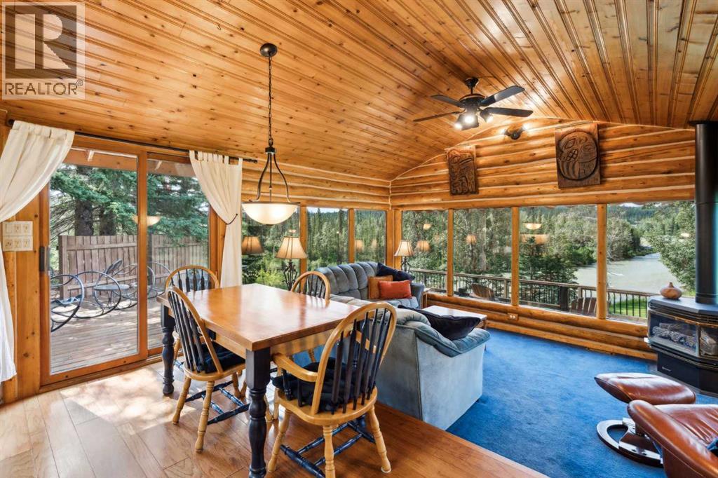 67 Bracken Point, Bragg Creek