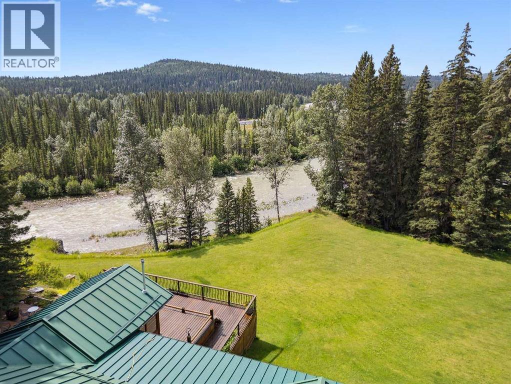 67 Bracken Point, Bragg Creek