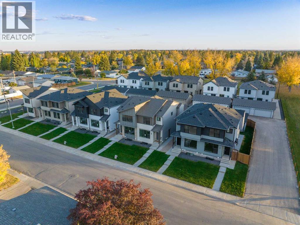 Single Family House for Sale in  Alderwood Close SE Acadia Calgary 