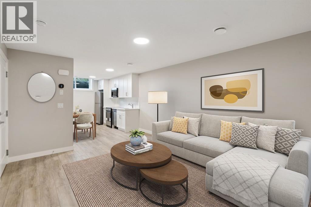 Single Family House for Sale in  Alderwood Close SE Acadia Calgary 