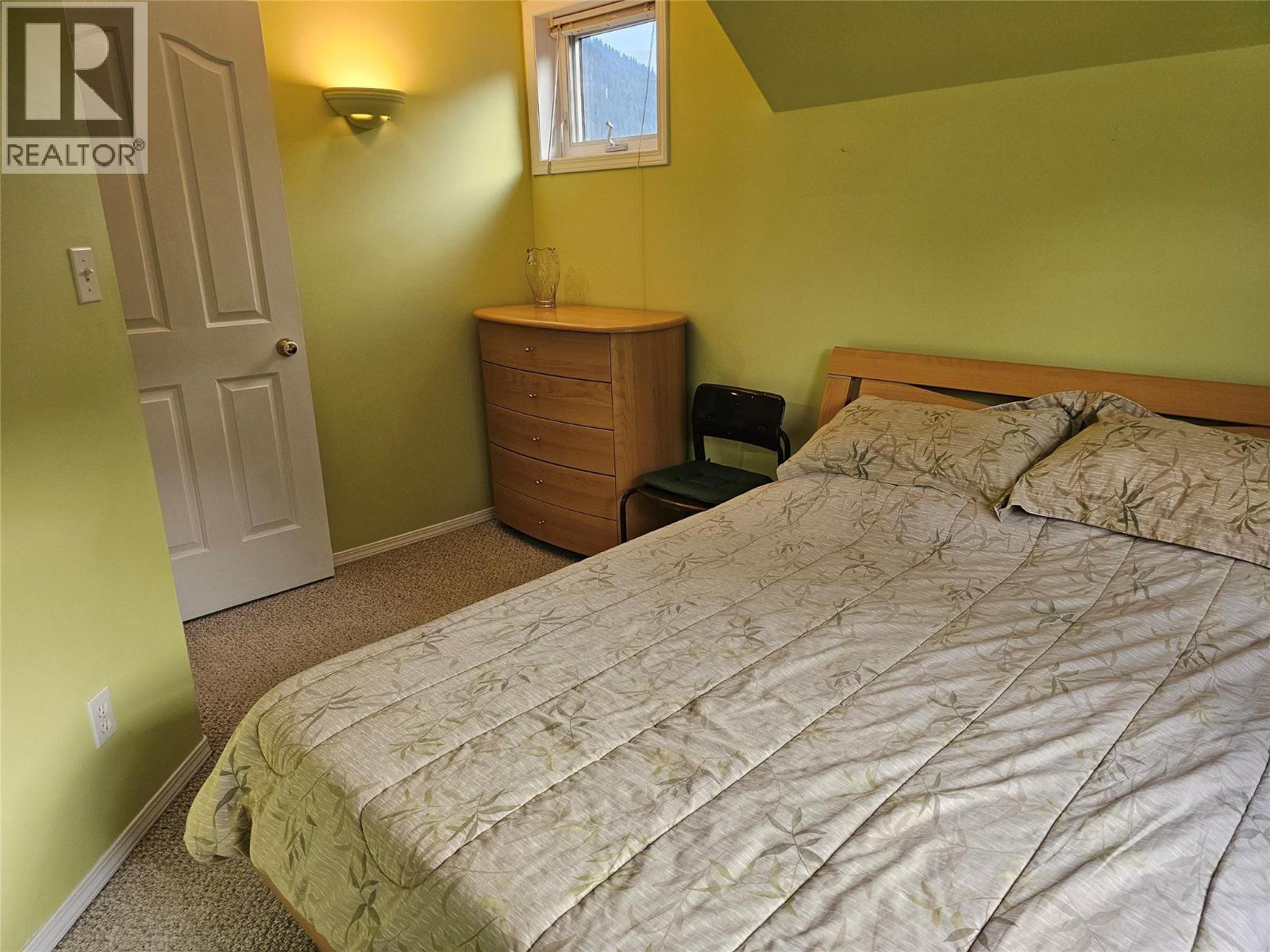 493 Richards Street W, Nelson