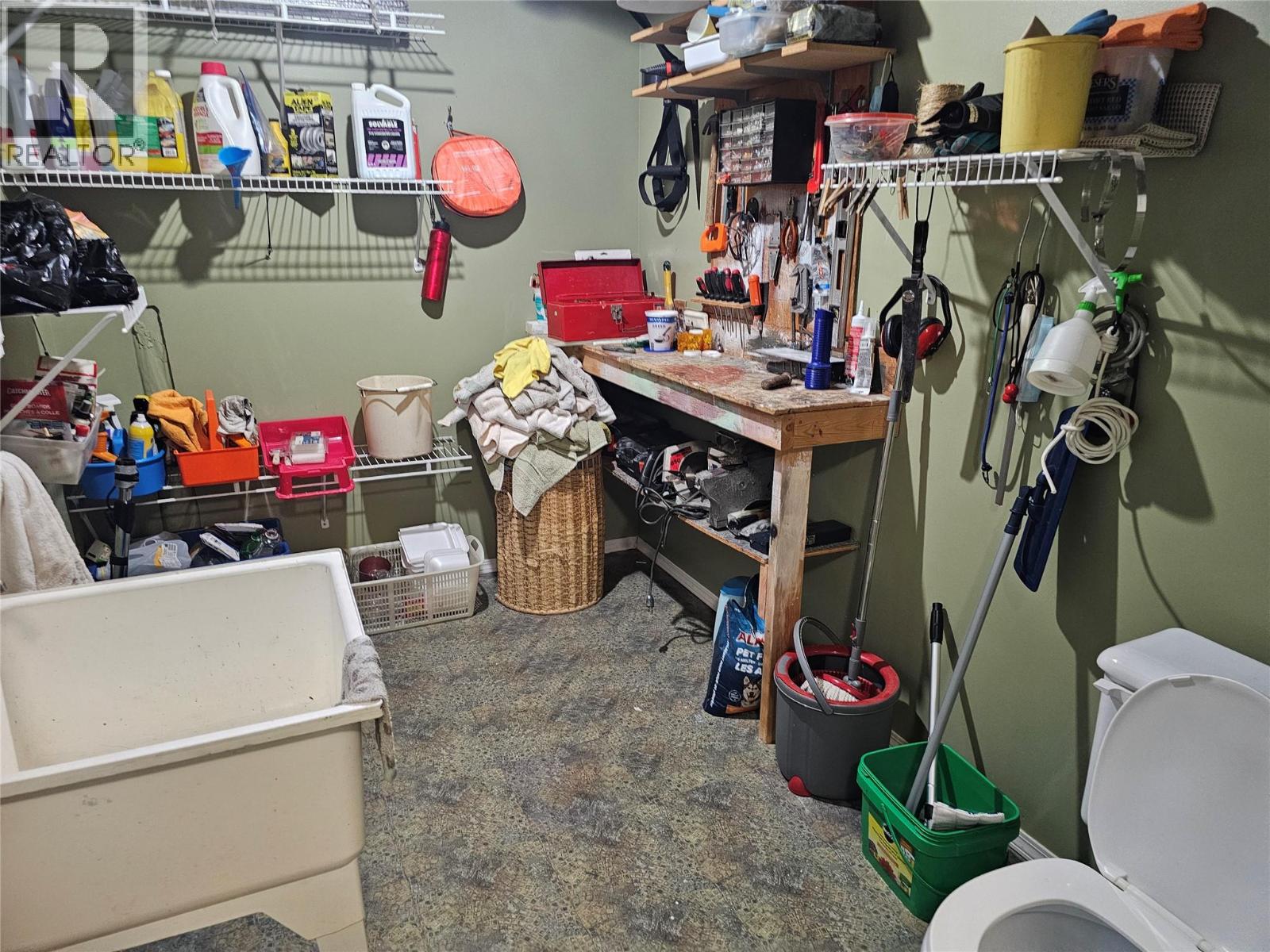 493 Richards Street W, Nelson