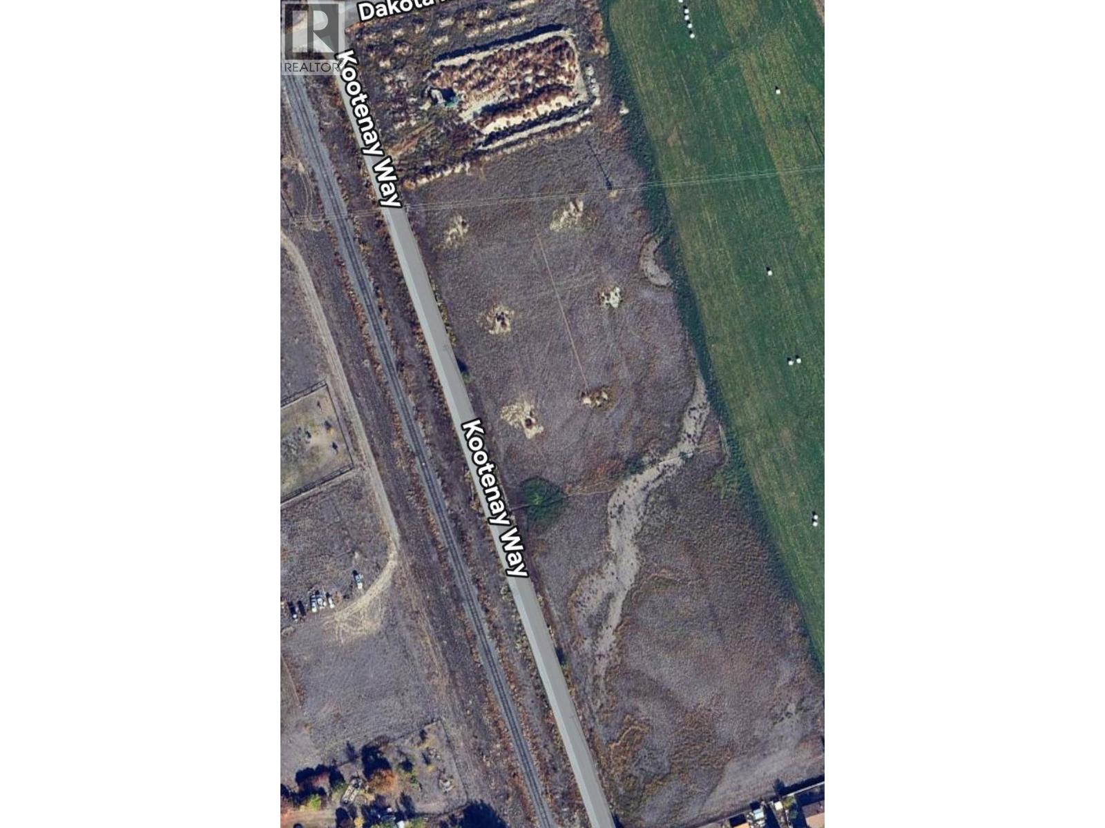  1243 Kootenay Way, Kamloops