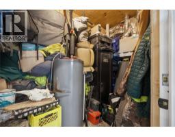 7636 Mountain Drive, Anglemont, BC V0E1M8 Photo 39