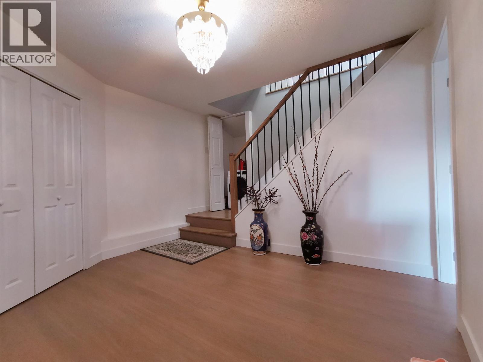 7460 THORMANBY Crescent, Richmond