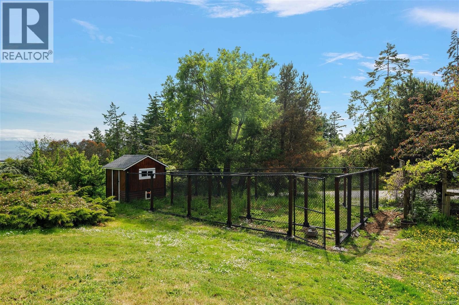 3915 Gilbert Dr, Metchosin