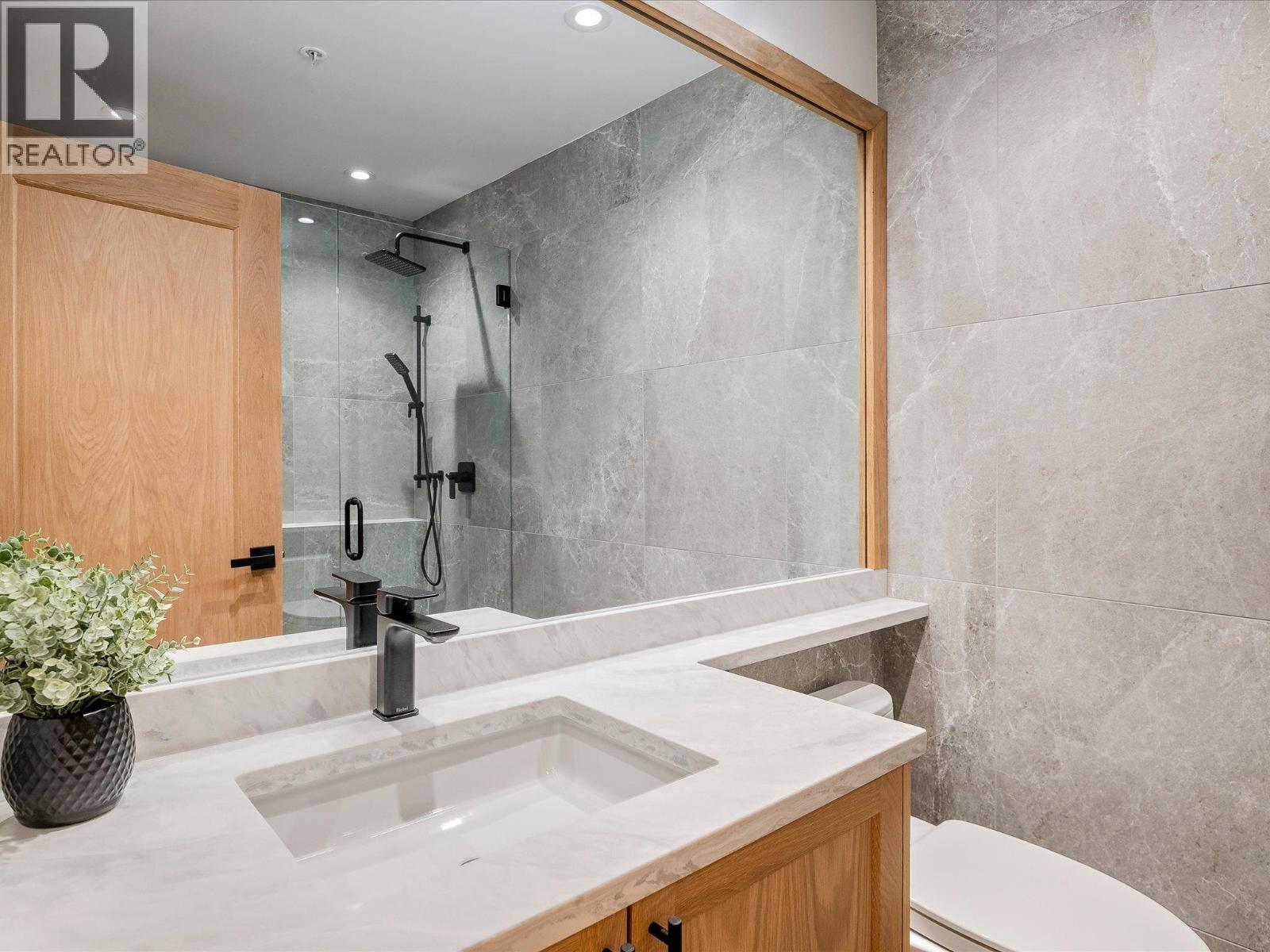 310 4821 SPEARHEAD DRIVE, Whistler