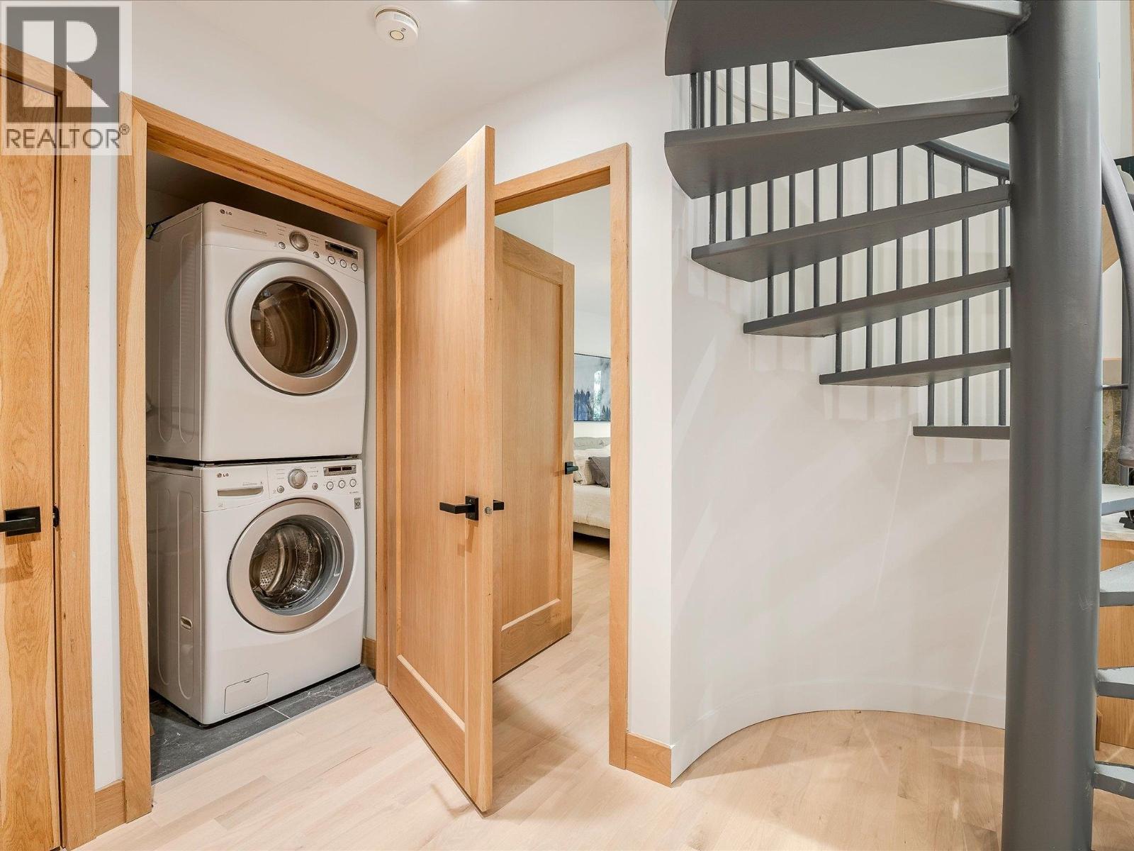 310 4821 SPEARHEAD DRIVE, Whistler