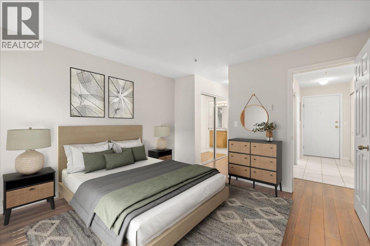 208 301 MAUDE ROAD, Port Moody