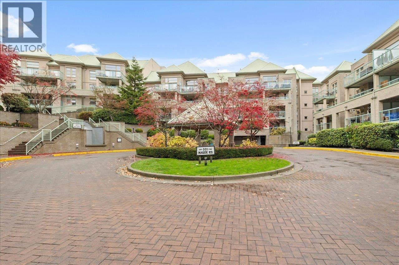 208 301 MAUDE ROAD, Port Moody