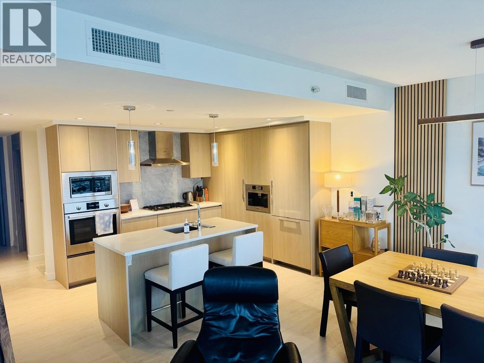 4707 4730 LOUGHEED HIGHWAY, Burnaby