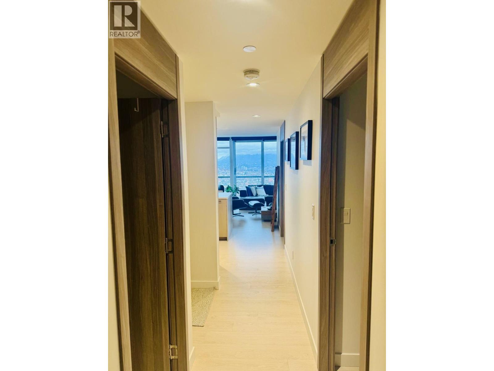 4707 4730 LOUGHEED HIGHWAY, Burnaby