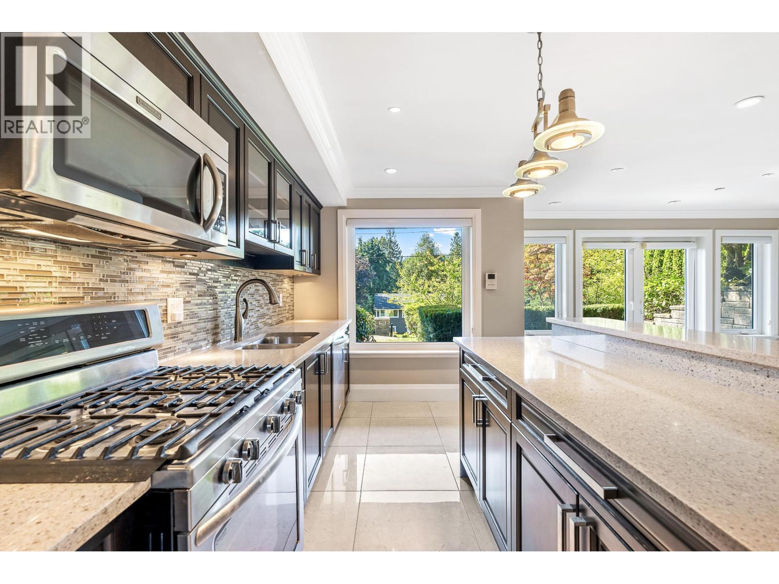 775 WESTCOT PLACE, West Vancouver