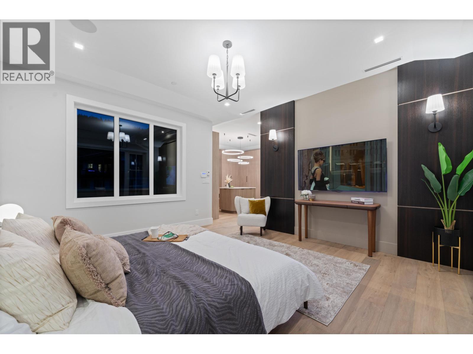 4141 BURKEHILL ROAD, West Vancouver