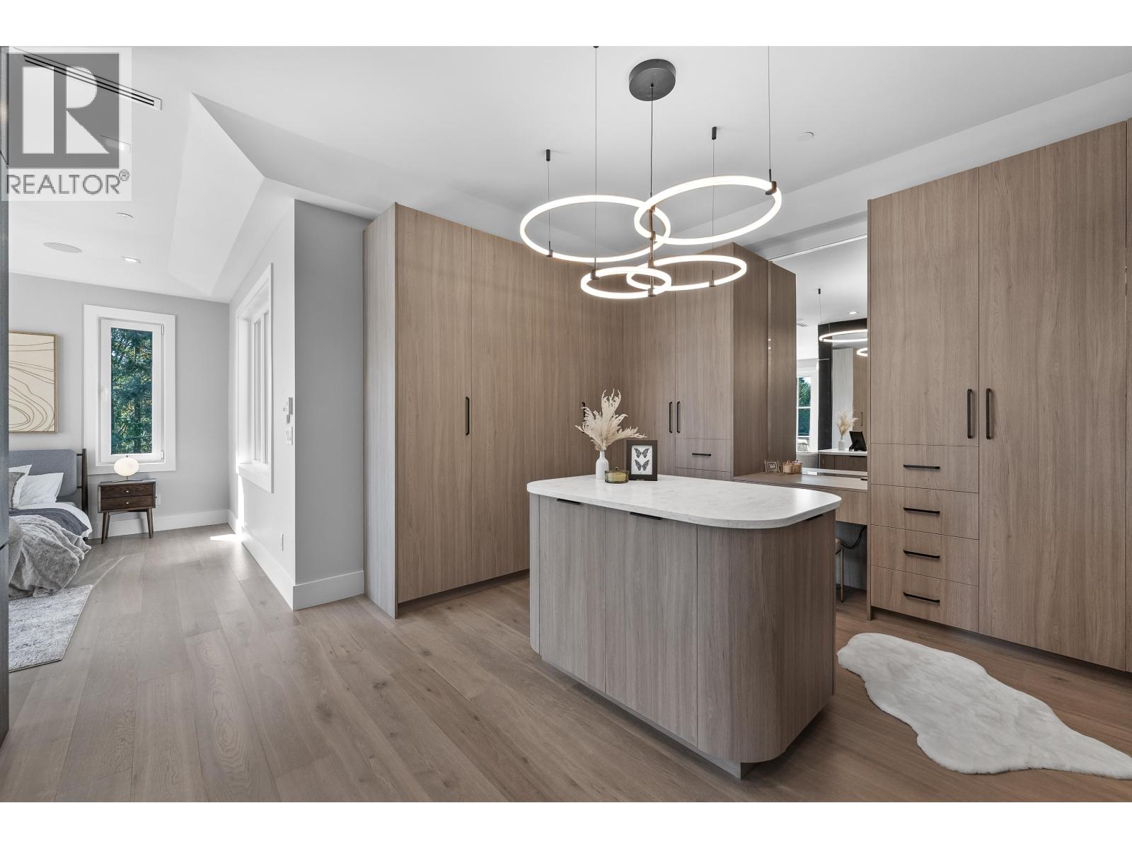 4141 BURKEHILL ROAD, West Vancouver