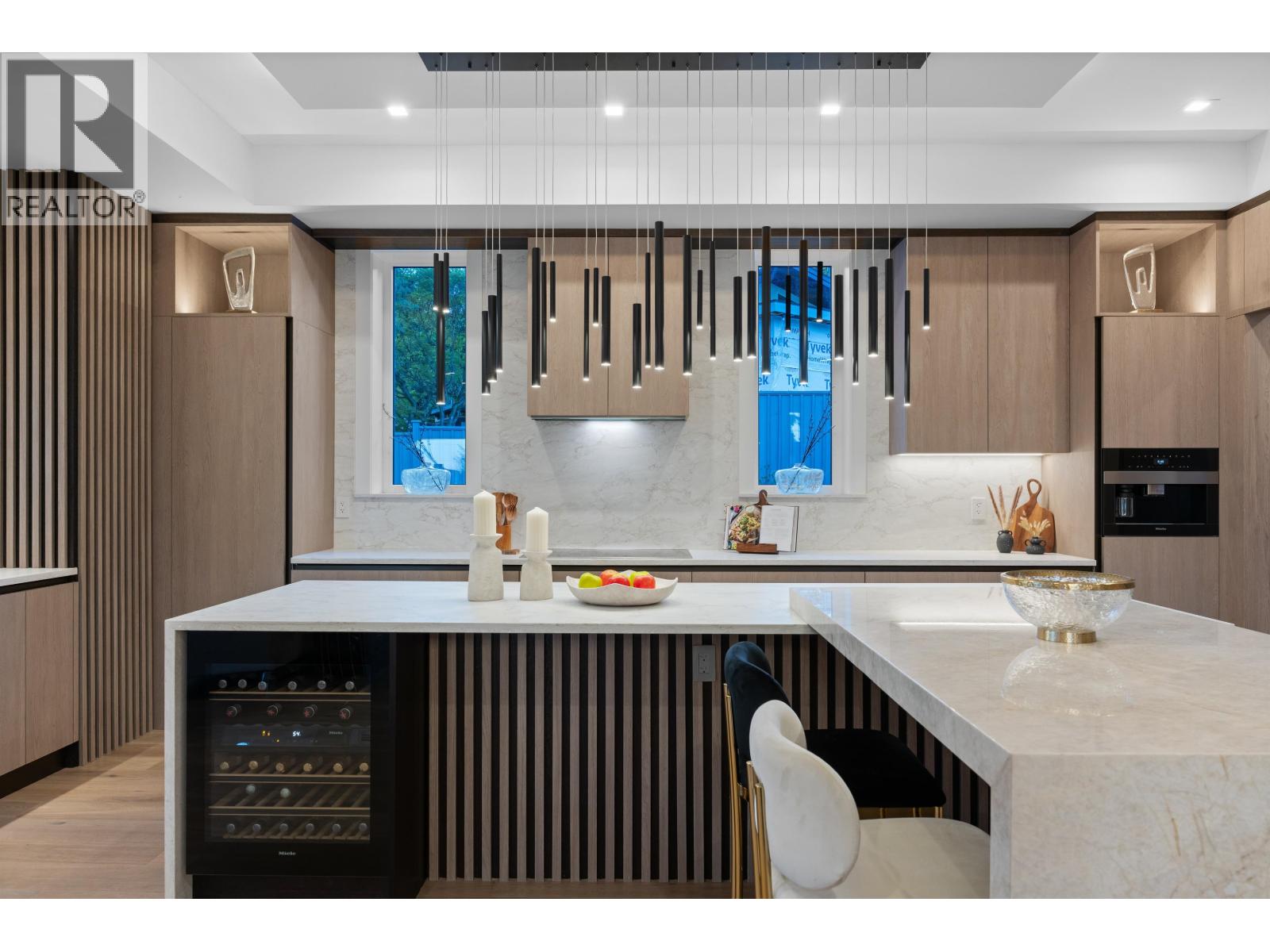 4141 BURKEHILL ROAD, West Vancouver