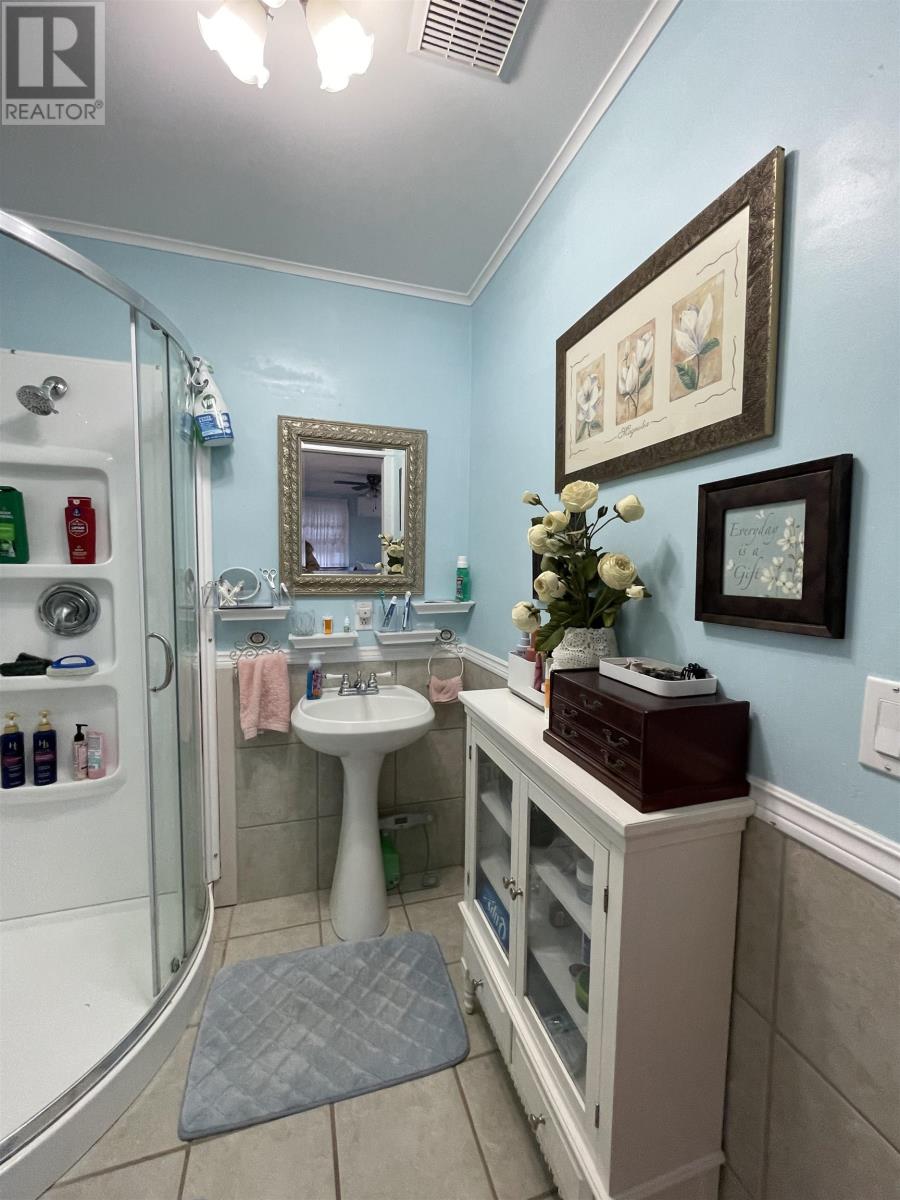 19541 RTE 2 HIGHWAY - 17