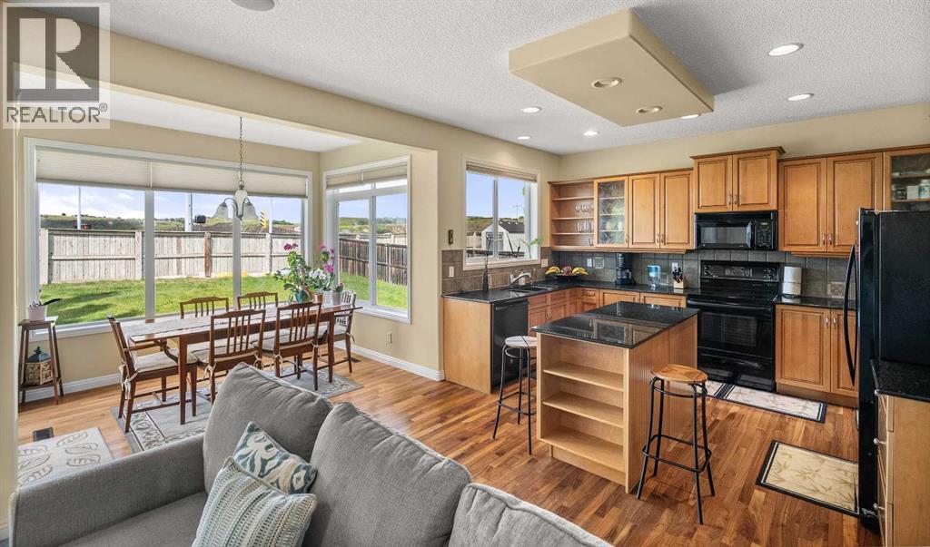 Single Family House for Sale in  Royal Oak Heights NW Royal Oak Calgary 