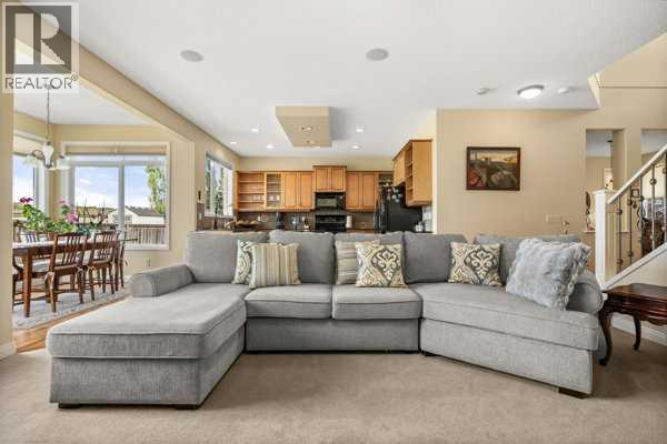 Single Family House for Sale in  Royal Oak Heights NW Royal Oak Calgary 