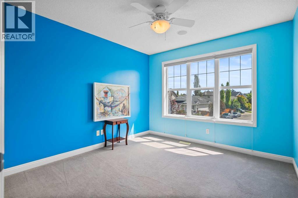 Single Family House for Sale in  Royal Oak Heights NW Royal Oak Calgary 