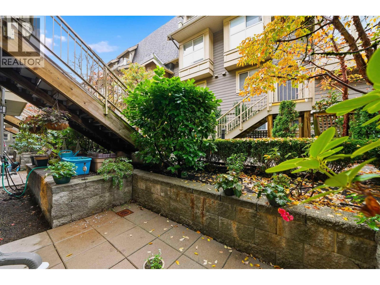 117 2108 ROWLAND STREET, Port Coquitlam