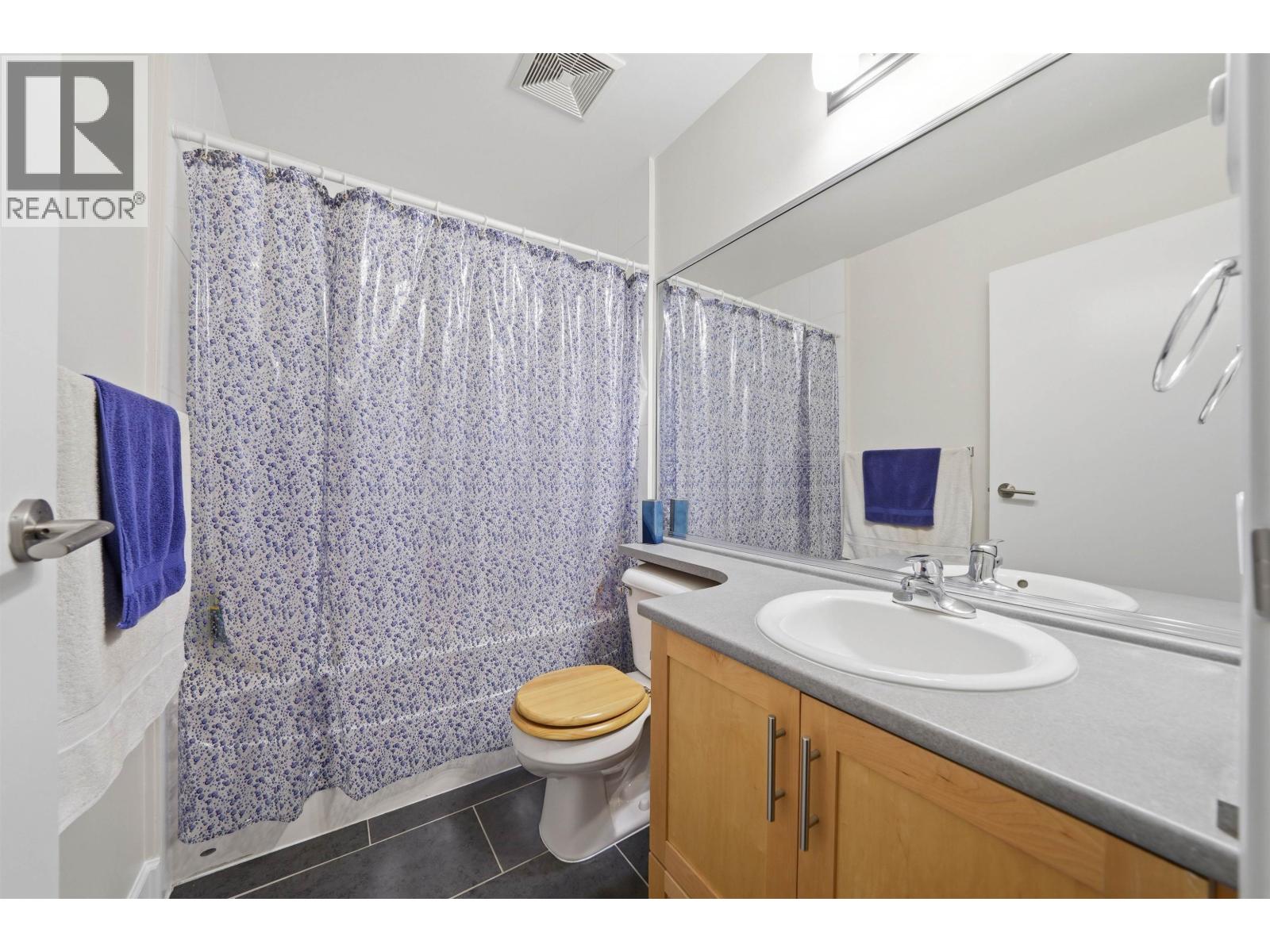 117 2108 ROWLAND STREET, Port Coquitlam