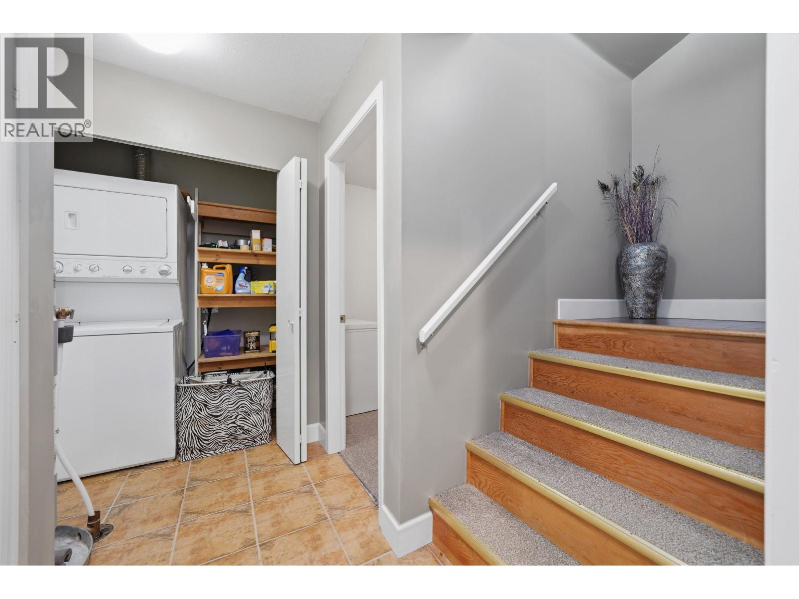 117 2108 ROWLAND STREET, Port Coquitlam