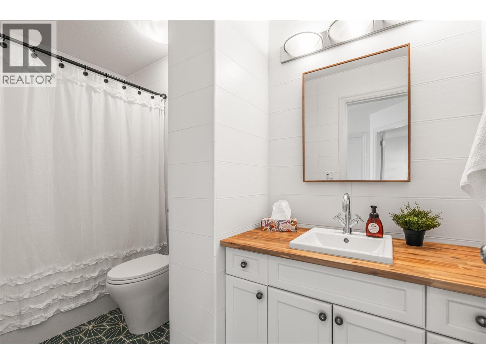 10 5101 19 Street, Vernon