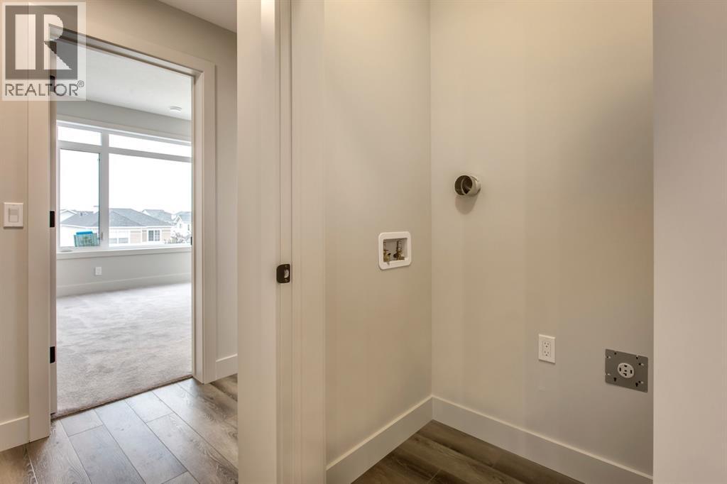 Single Family House for Sale in  Royal Elm Road NW Royal Oak Calgary 