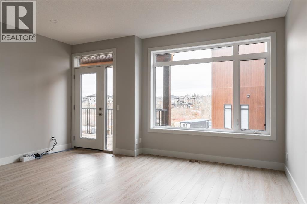 Single Family House for Sale in  Royal Elm Road NW Royal Oak Calgary 