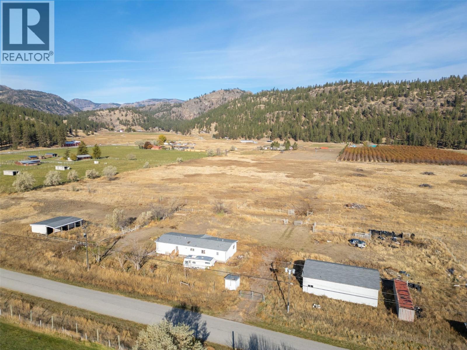  261 + 297 Jones Way Road, Oliver