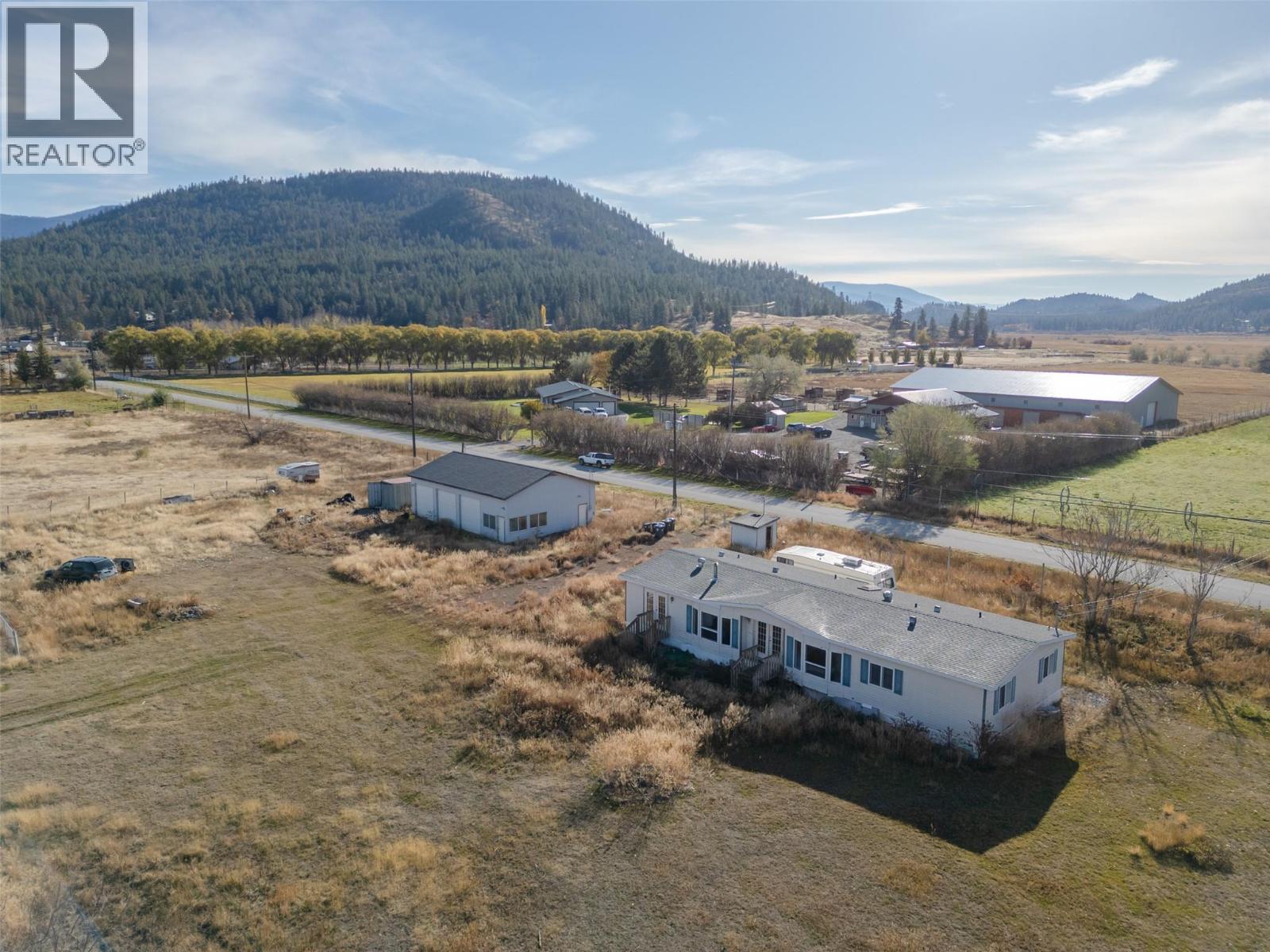  261 + 297 Jones Way Road, Oliver