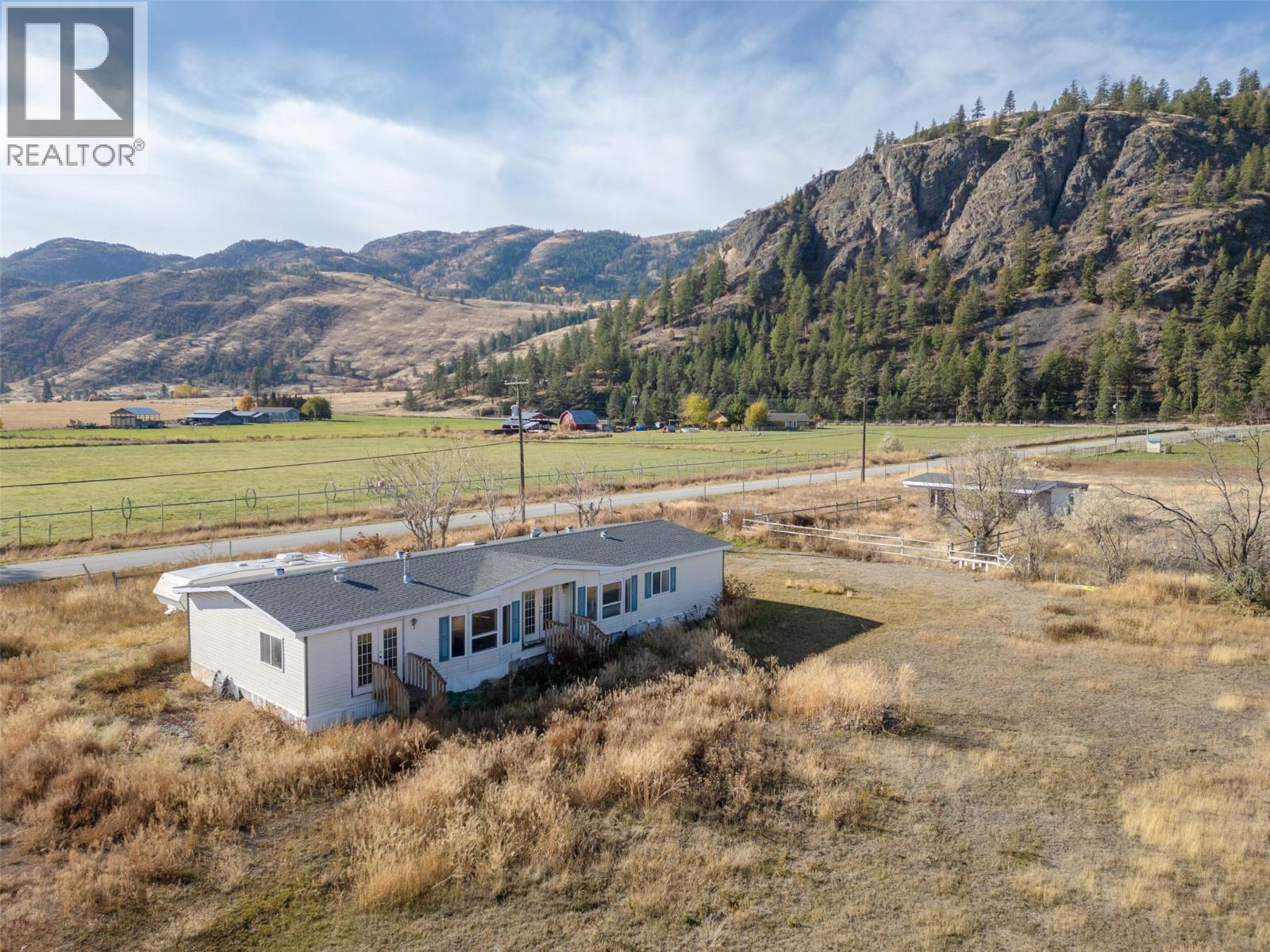  261 + 297 Jones Way Road, Oliver