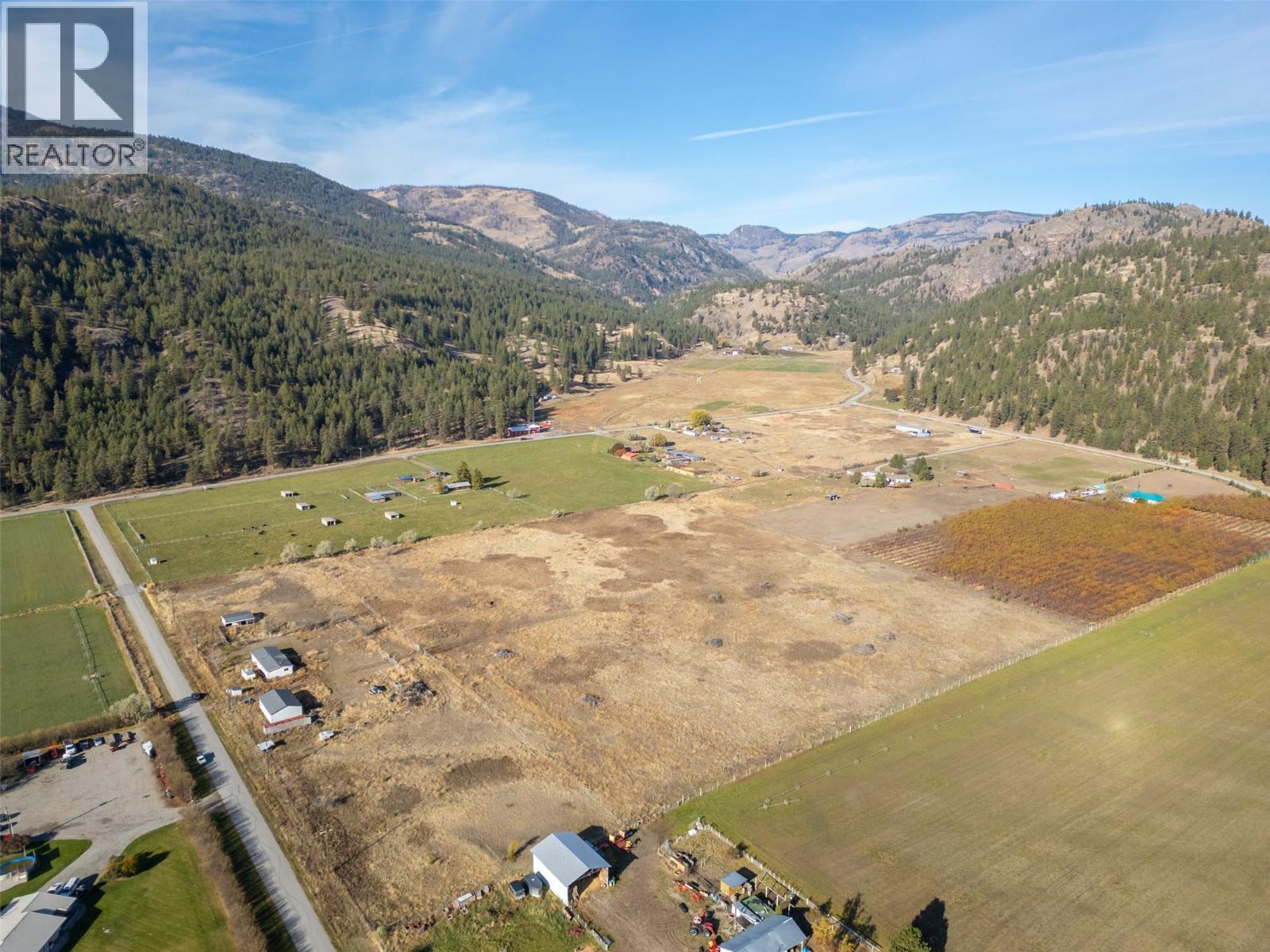  261 + 297 Jones Way Road, Oliver