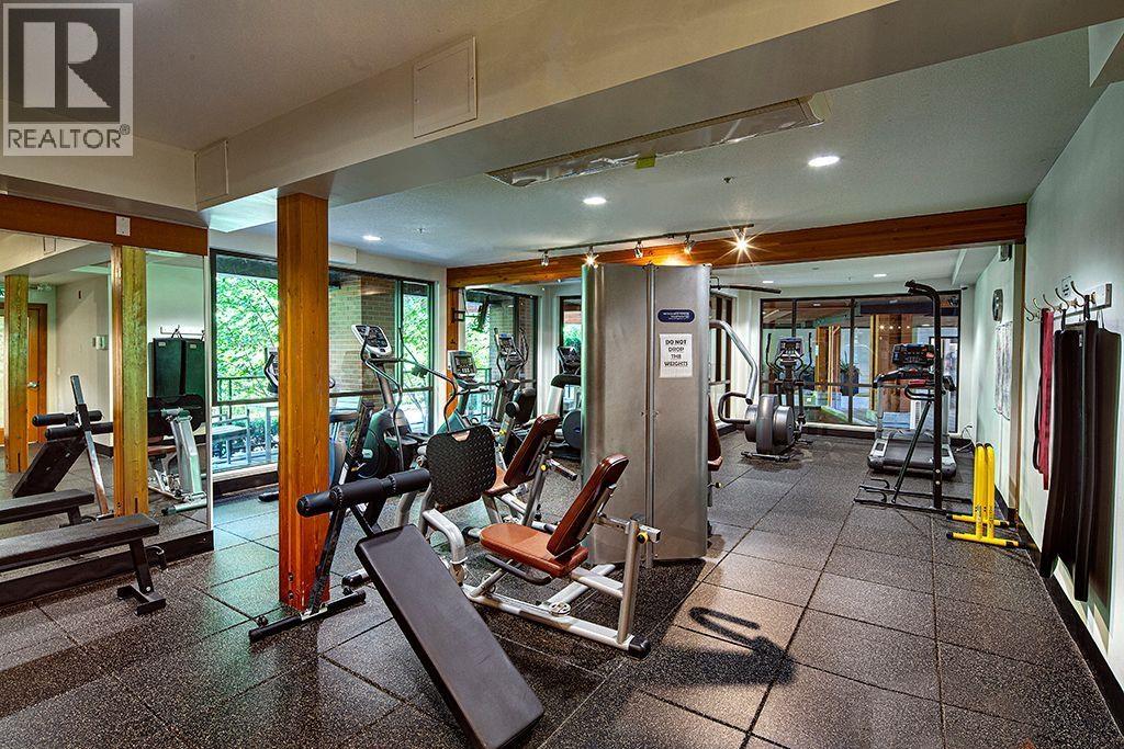 404 733 W 3RD STREET, North Vancouver