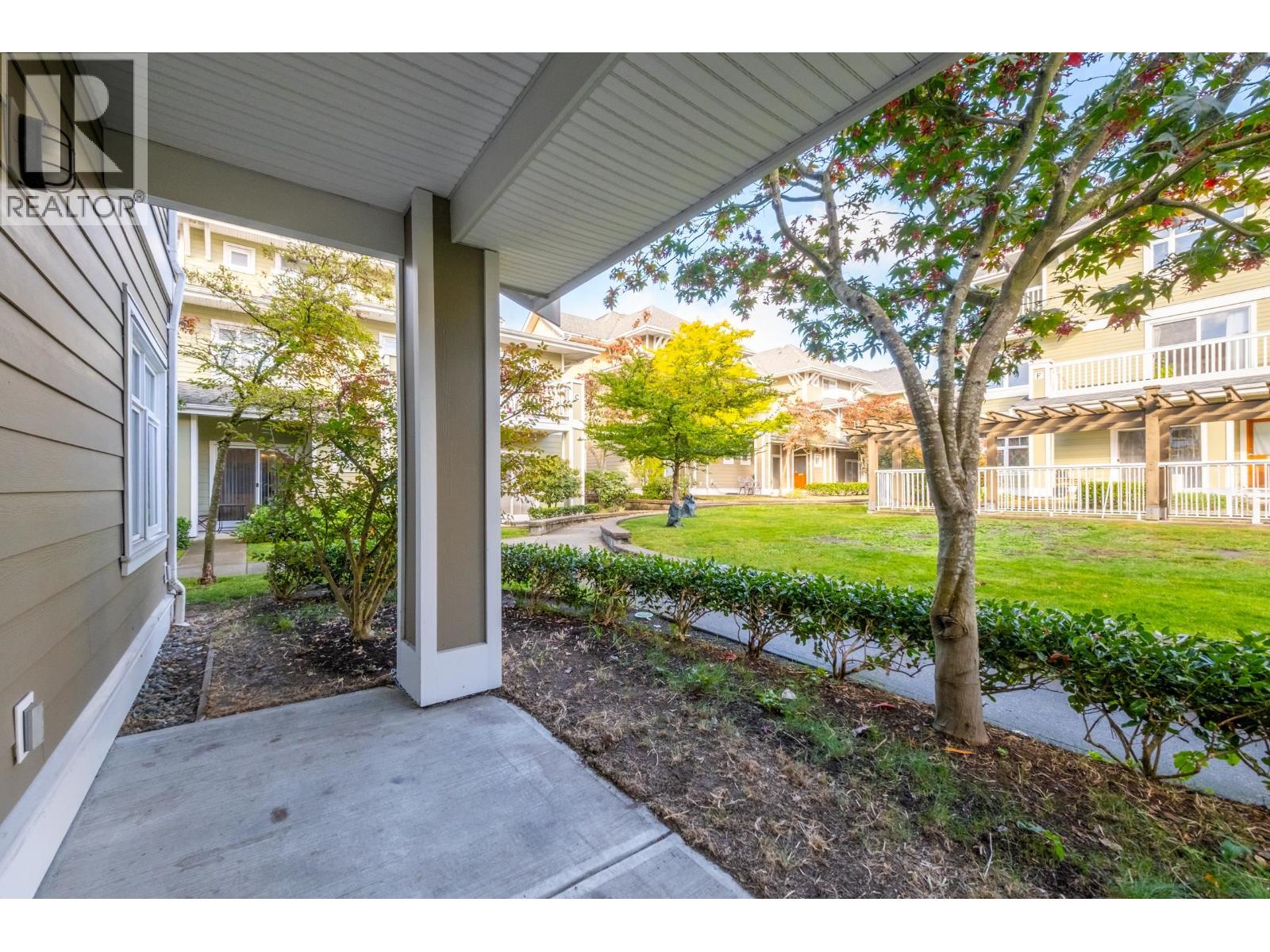 132 7388 MACPHERSON AVENUE, Burnaby