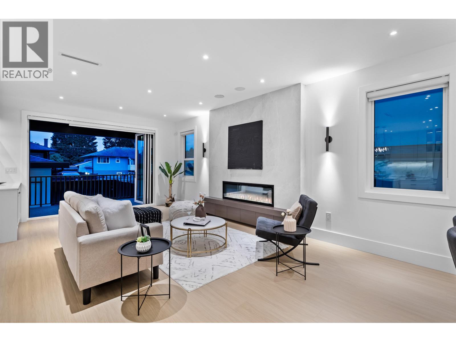 6916 UNION STREET, Burnaby