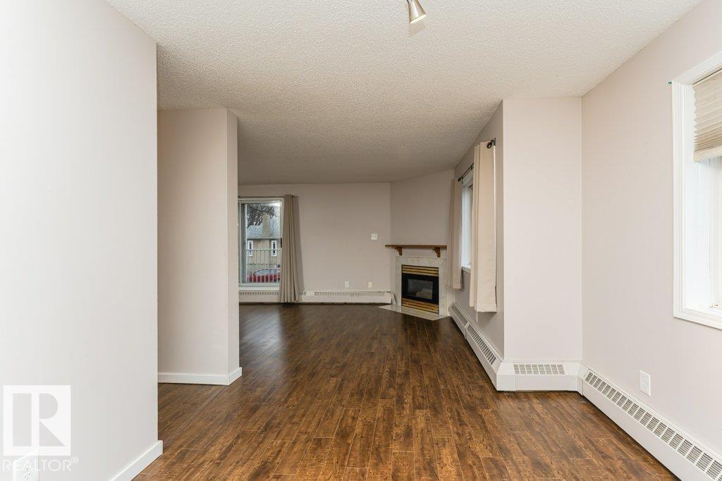 #203 8503 108 ST NW - 27